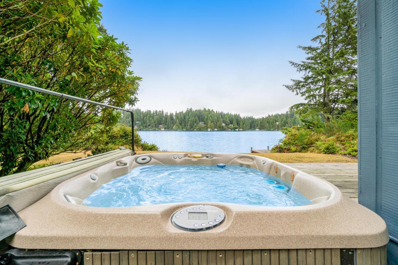 Grandpa'S Lake House フローレンス エクステリア 写真